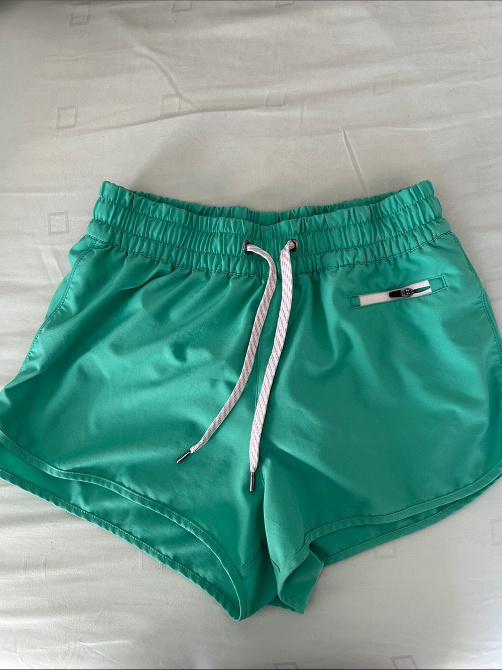 Vuori clementine 2.5” shorts in green